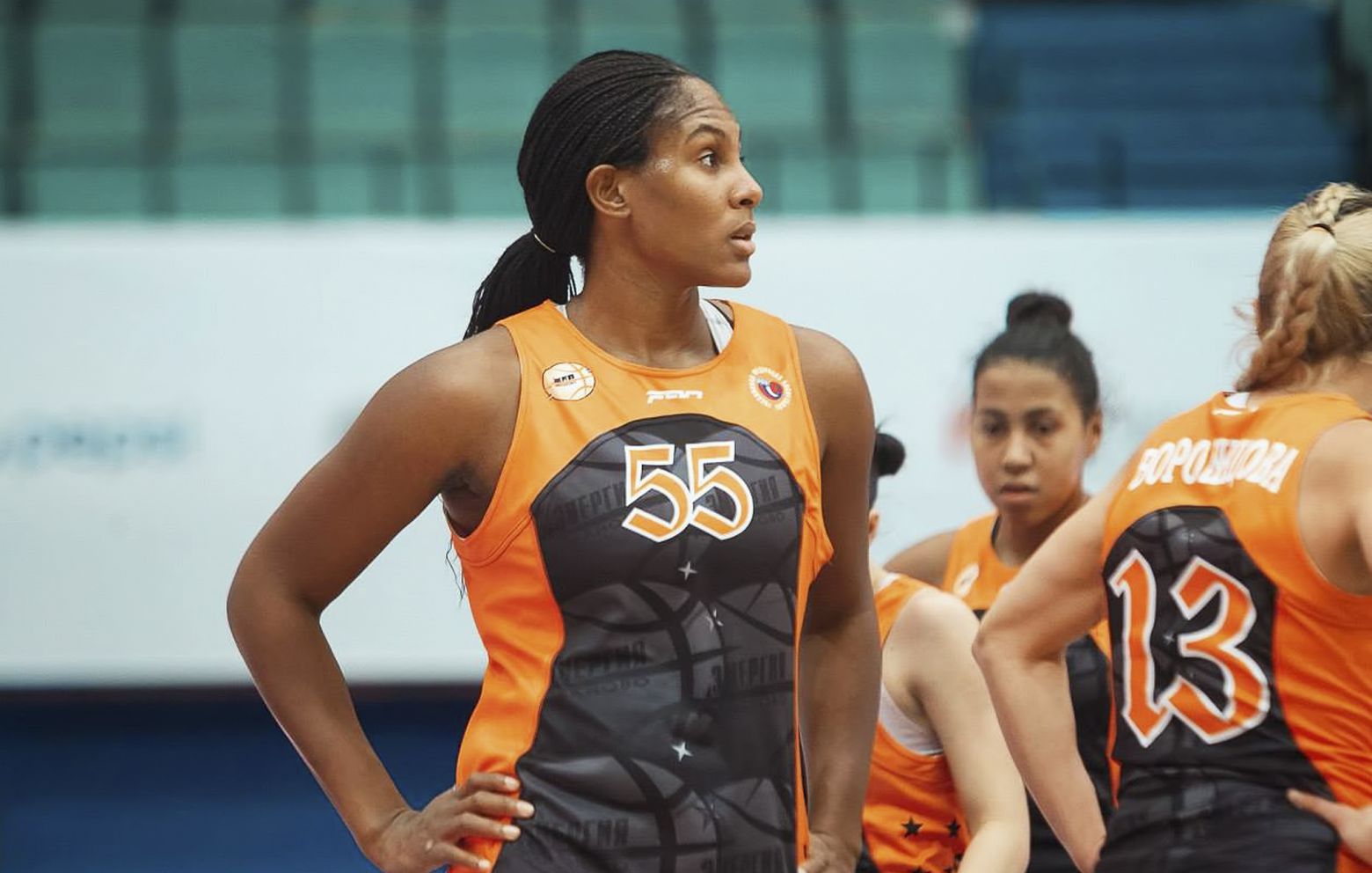 ASHLEY PARIS has signed with Nymburk