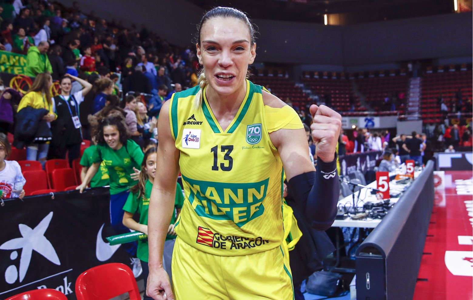 LUCI PASCUA has signed with Gernika