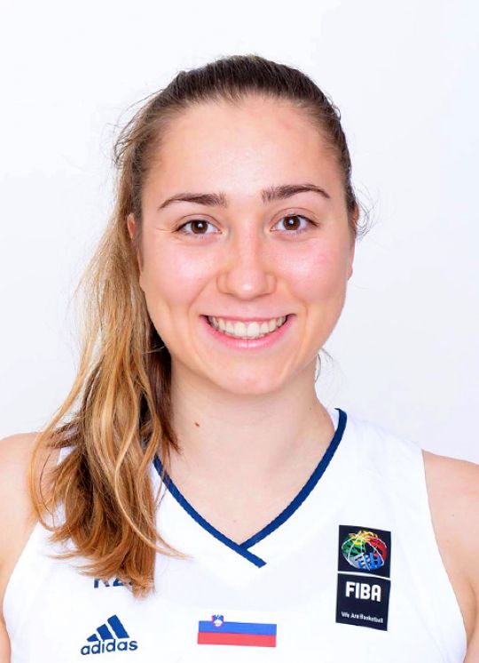 Annamaria Prezelj
